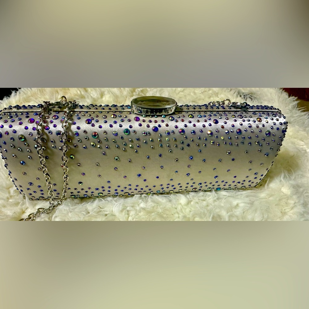 Silver Rhinestone Embellished Clutch